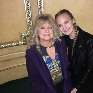 Meet your Posher, Linda